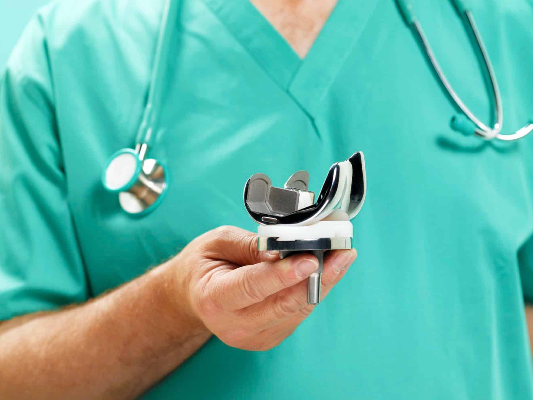 عملية تغيير مفصل الركبة أهم فوائدها وأضرارها 2023 صحةسكاي