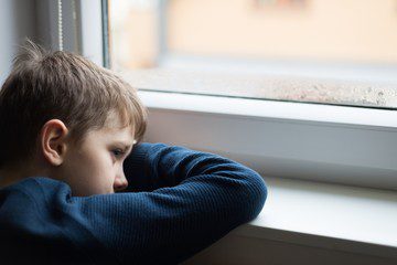 الخرس الانتقائي | ما الذي يصيب طفلي بالصمت أحيانًا؟ ما الحل؟ 7 qpz6v3jvwet3tprjlv3v2hirgyerrjpe